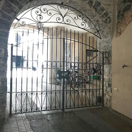 Casa Della Dama * コモ