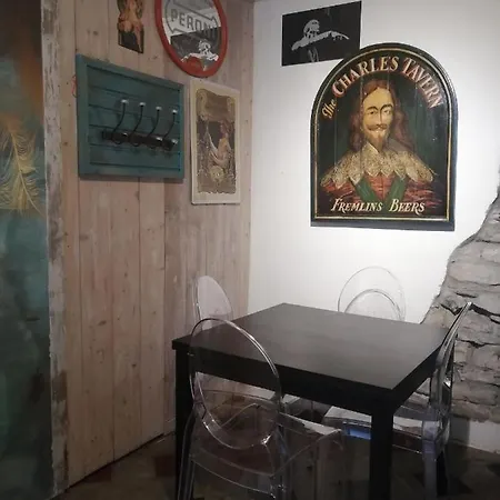 Casa Della Dama קומו